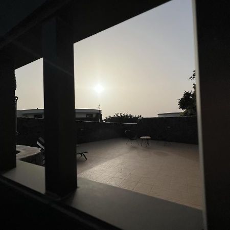Bungalow Apartamento Sol Famara Exteriör bild